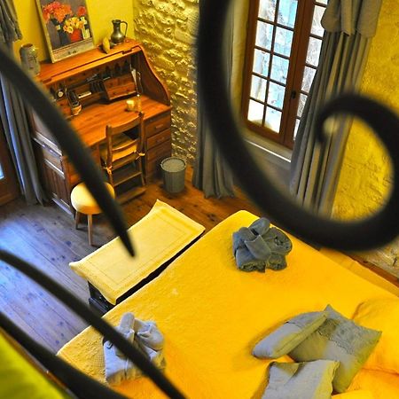La Maisonnette Romantique Юзес Экстерьер фото